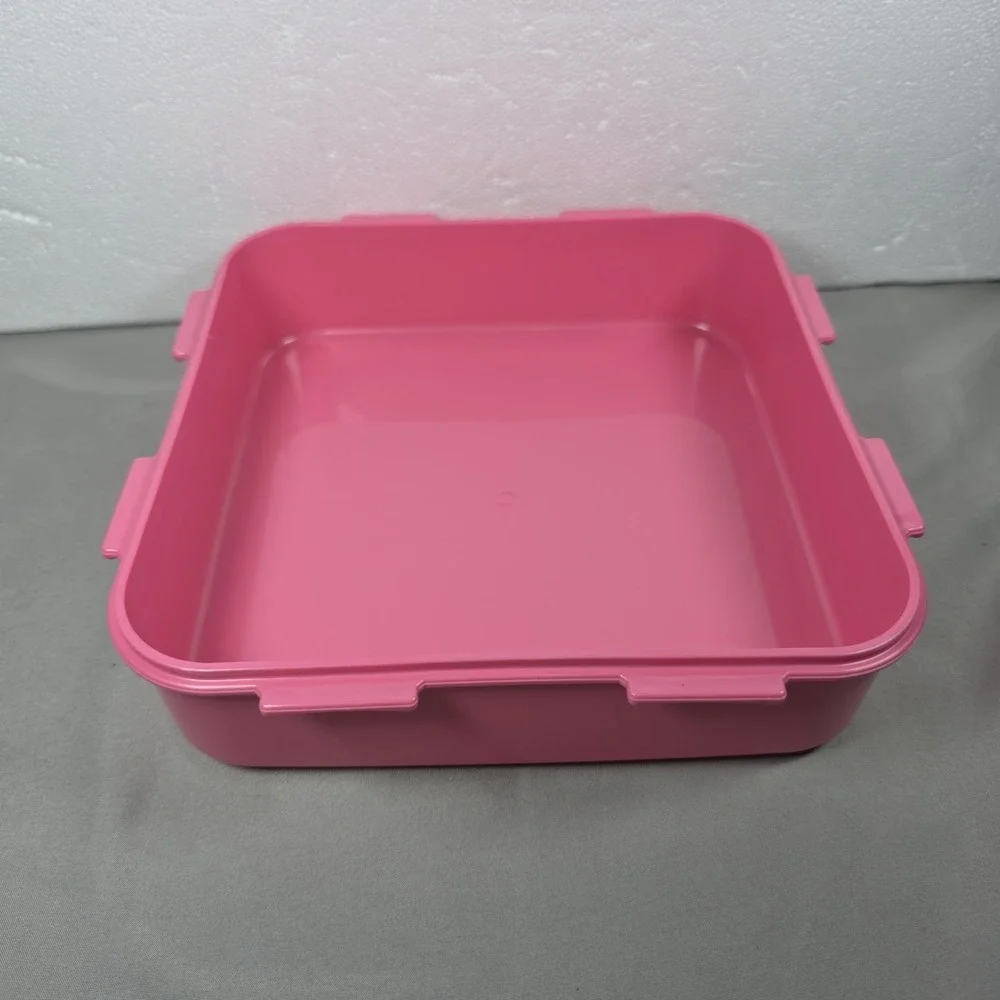 Lock & Lock Pink 1.8QT Container Food Storage